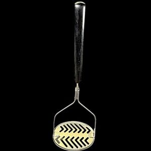 Vintage Ekco Forge Stainless Steel Potato Masher Hand Press Black Handle